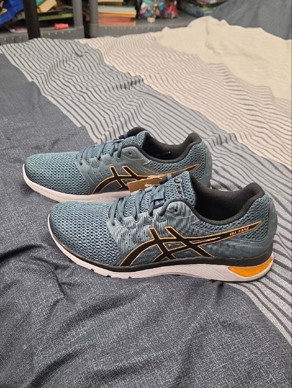 Asics Ironclad Men's Sneakers in Black..grey